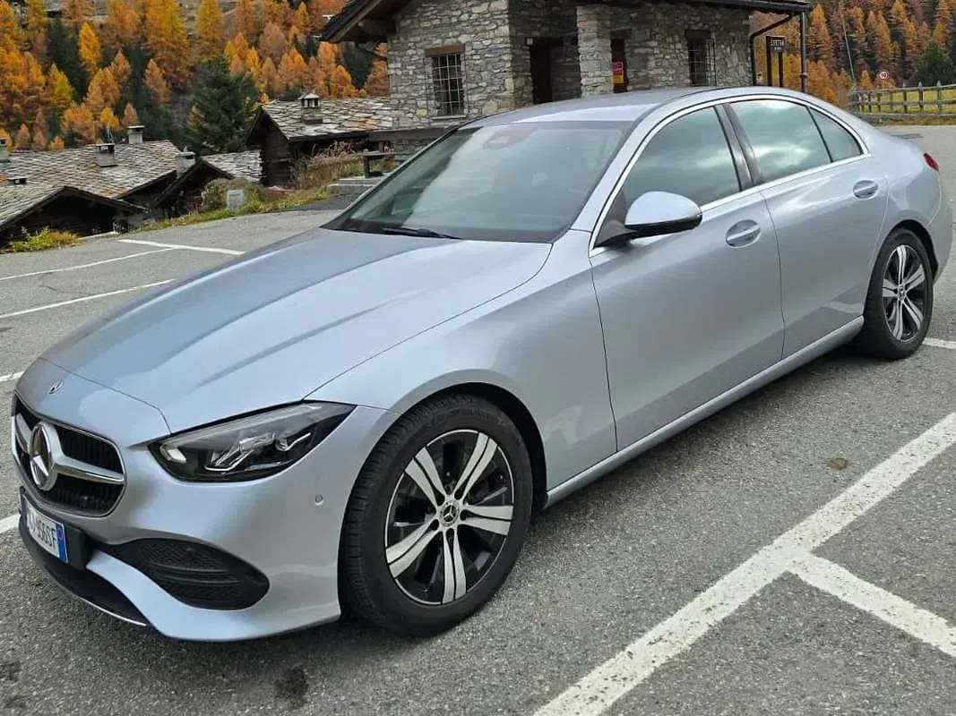 Usata Mercedes C200 184 CV (135 kW) 2022 Argento Berlina