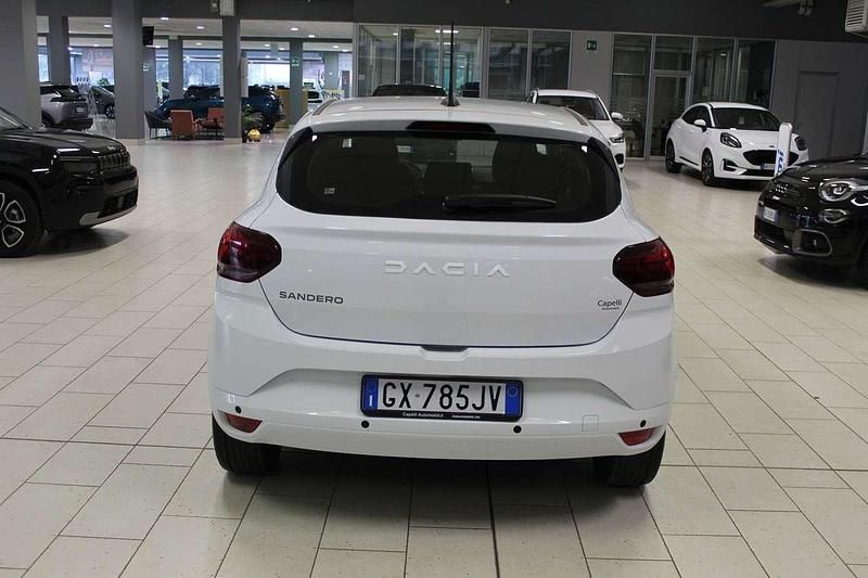 Usata Dacia Sandero Expression 101 CV (74 kW) 2024 Bianco Utilitaria