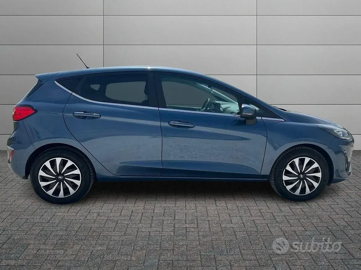 Usata Ford Fiesta Titanium 125 CV (91 kW) 2023 Blu Utilitaria