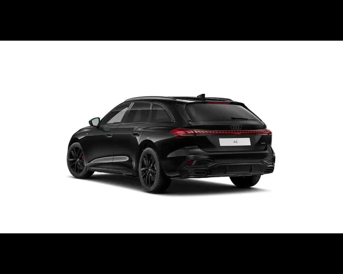 Nuova Audi A5 S-Line 252 CV (185 kW) 2026 Nero mito metallizzato Station wagon