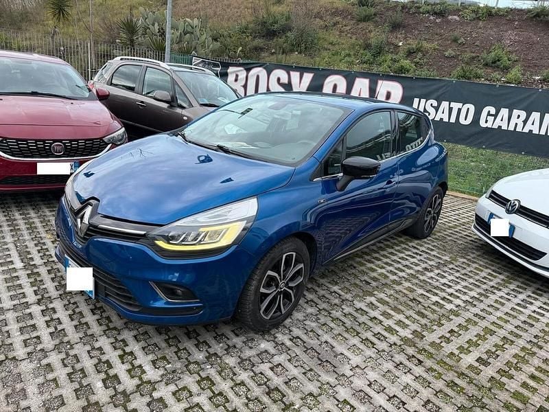 Usata Renault Clio IV Intens 90 CV (66 kW) 2019 Blu Berlina