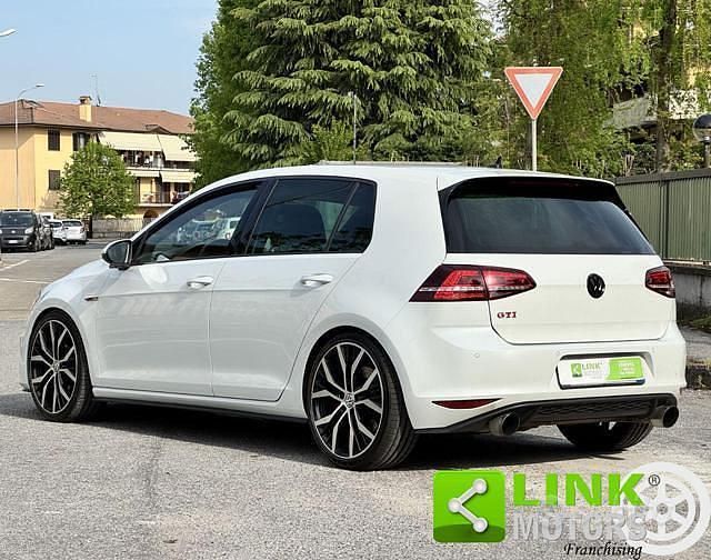 Usata VW Golf VII GTI 230 CV (169 kW) 2016 Bianco Berlina