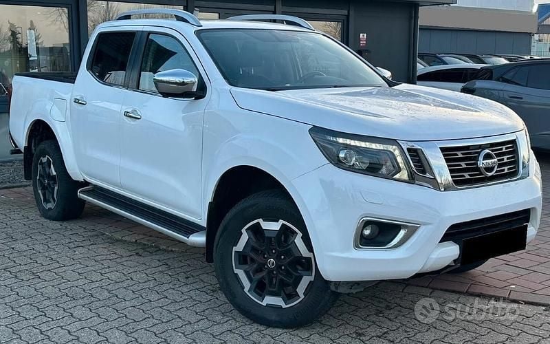Usata Nissan Navara Tekna 190 CV (139 kW) 2020 Bianco Pick-up