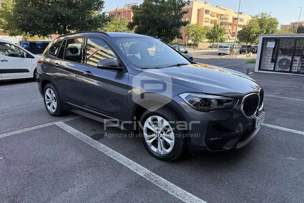 Usata BMW X1 Advantage 125 CV (91 kW) 2021 Grigio SUV