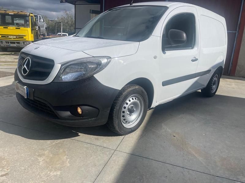 Usata Mercedes Citan 111 89 CV (65 kW) 2015 Bianco