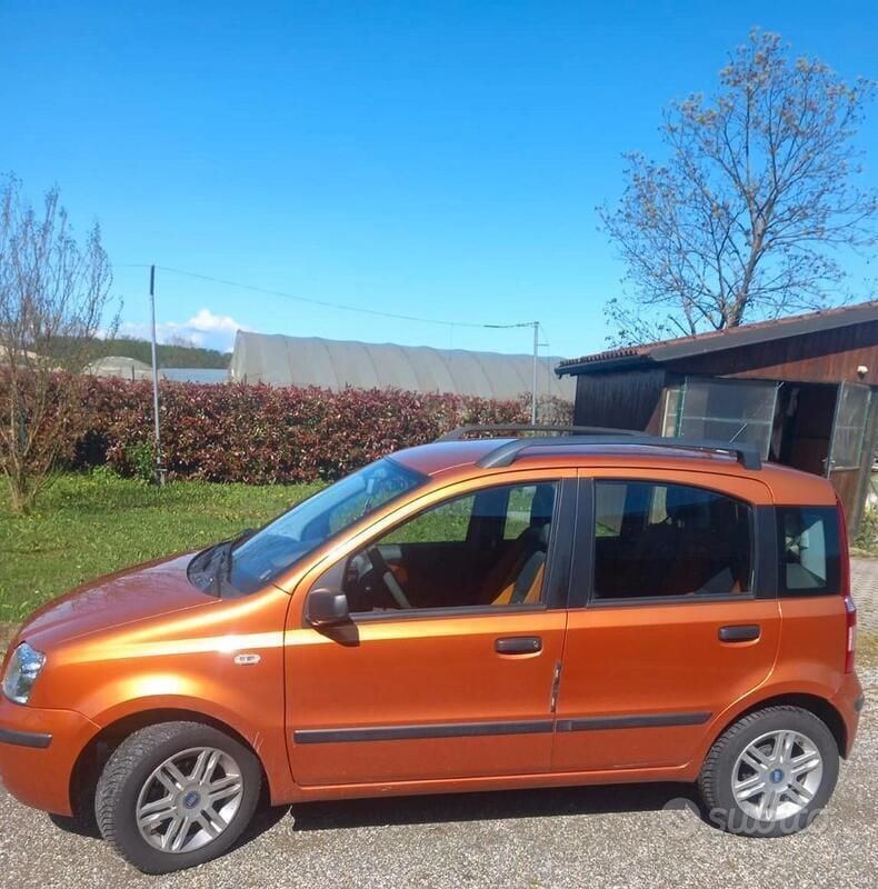 Usata 2006 Fiat Panda Dynamic Utilitaria | 3700 € (Buon prezzo) - Immagine 1/4