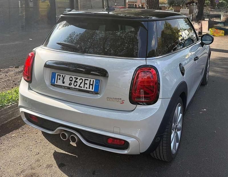 Usata Mini Cooper S Hype 192 CV (141 kW) 2019 Grigio Utilitaria