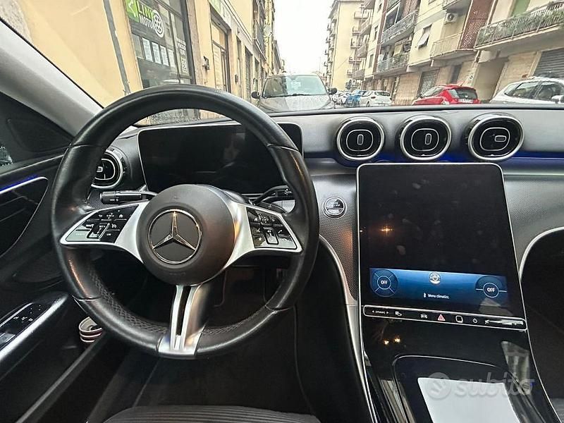 Usata Mercedes C200 163 CV (119 kW) 2022 Grigio Berlina