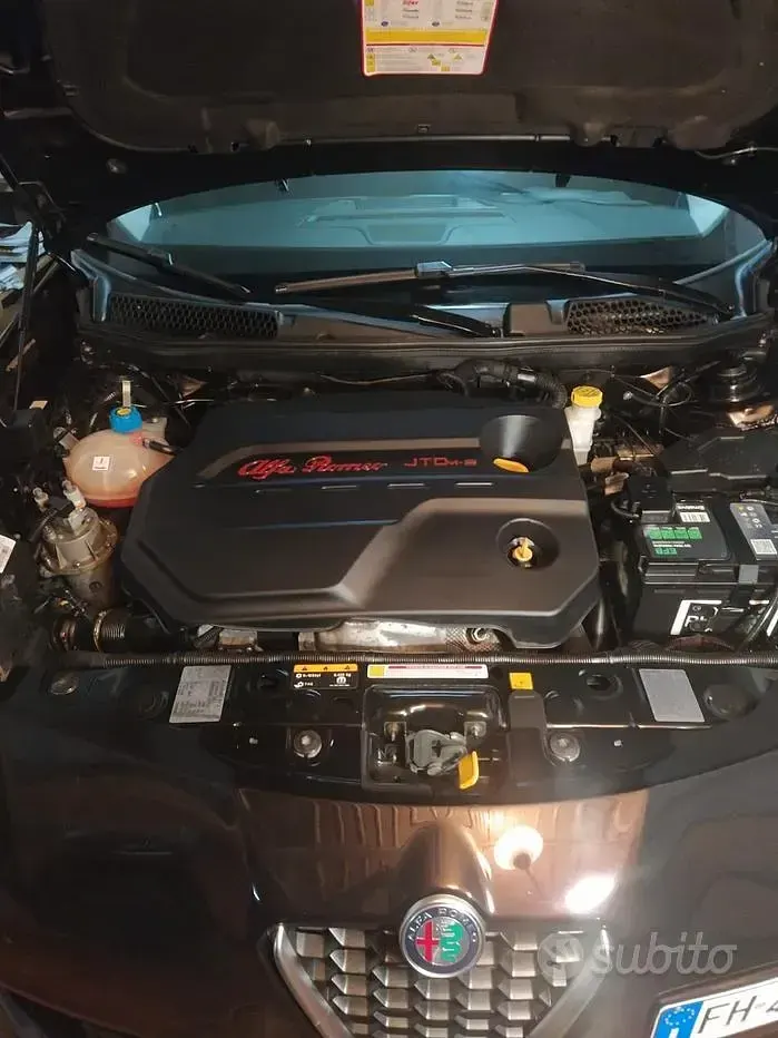 Usata Alfa Romeo Giulietta 120 CV (88 kW) 2017 Nero Utilitaria