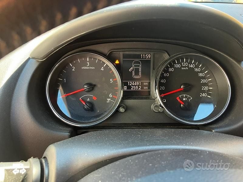 Usata Nissan Qashqai N-TEC 115 CV (84 kW) 2011 SUV