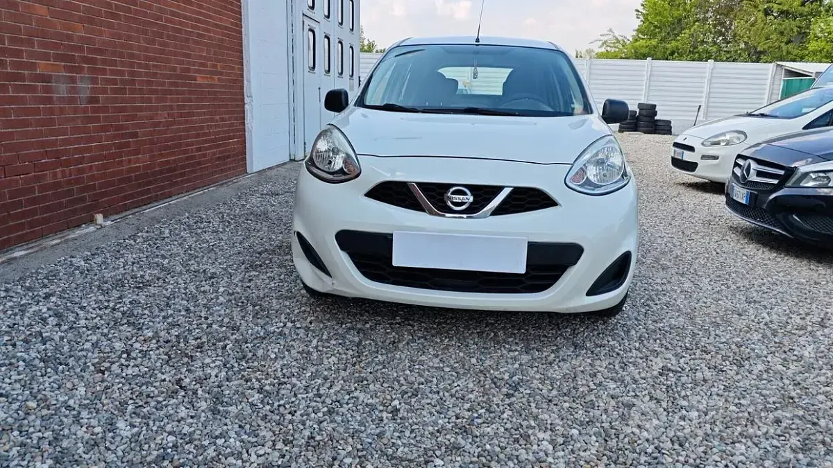 Usata Nissan Micra Comfort 80 CV (58 kW) 2017 Bianco Utilitaria