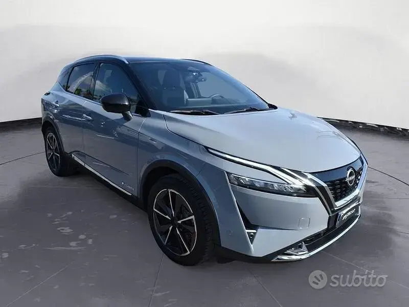 Usata Nissan Qashqai Tekna 190 CV (139 kW) 2023 Grigio SUV