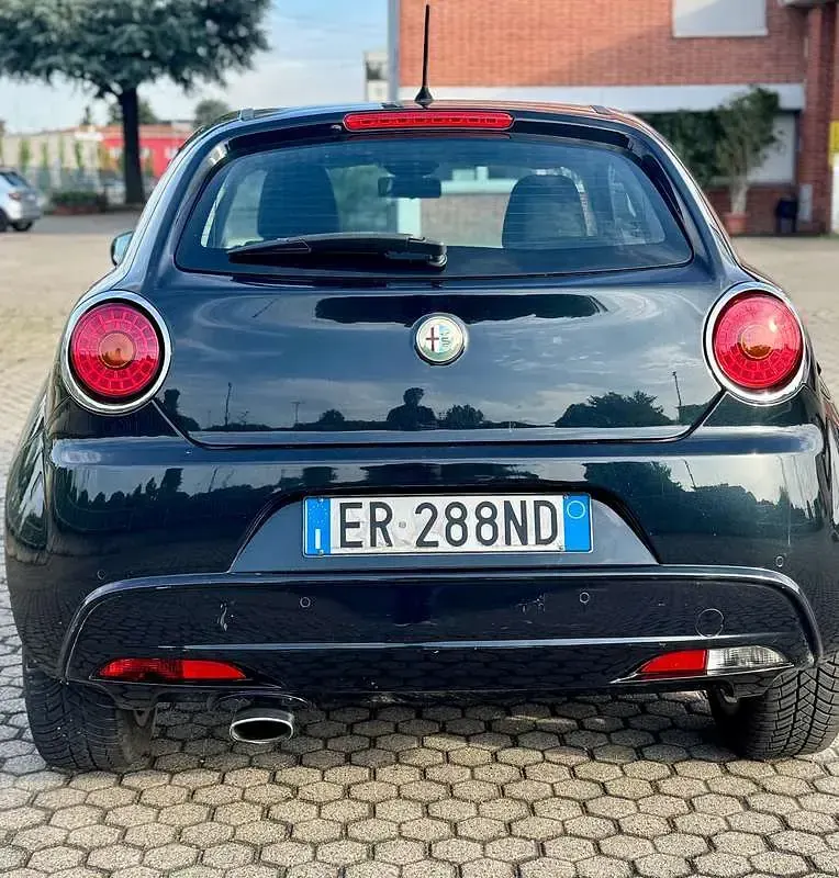 Usata Alfa Romeo MiTo Progression 105 CV (77 kW) 2013 Nero Utilitaria
