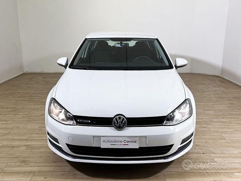 Usata VW Golf VII Trendline 110 CV (80 kW) 2015 Bianco Berlina