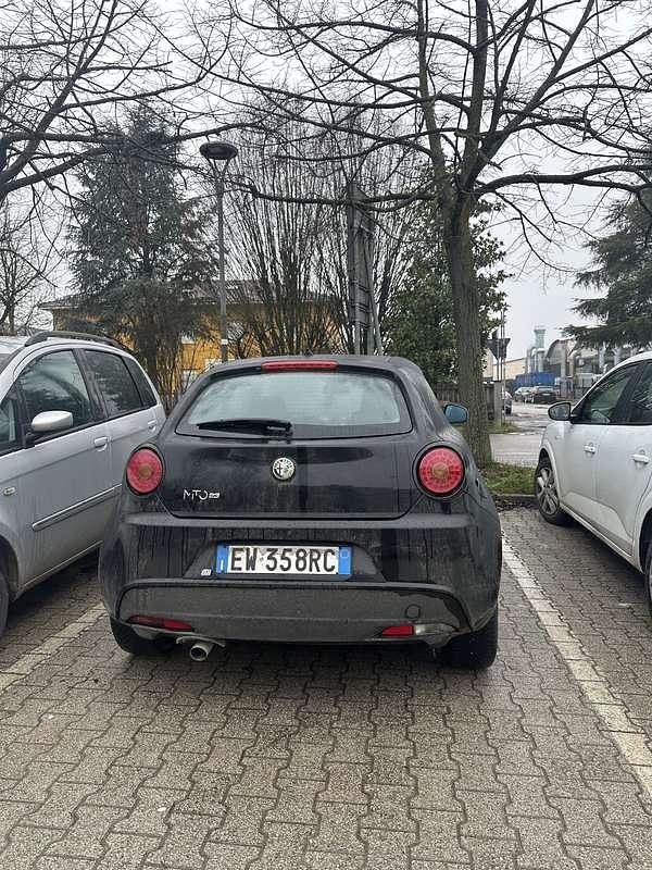 Usata Alfa Romeo MiTo Impression 69 CV (50 kW) 2014 Utilitaria