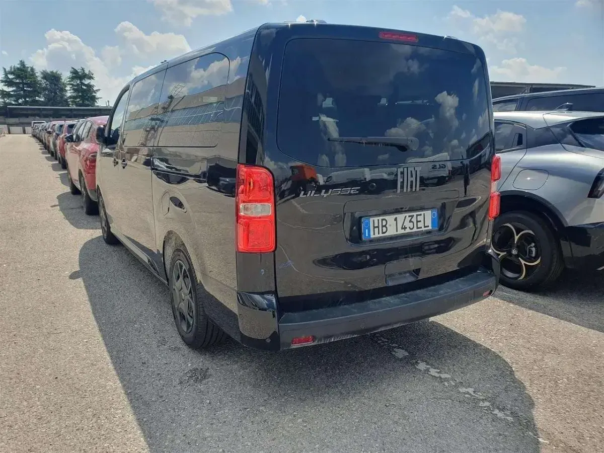 Nuova Fiat Ulysse 130 kW (177 CV) 2025 Nero Monovolume