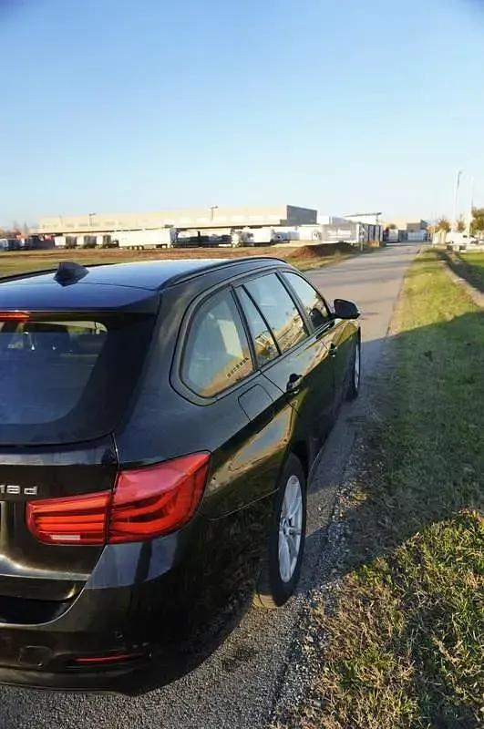 Usata BMW 318 Sport Line 150 CV (110 kW) 2018 Station wagon