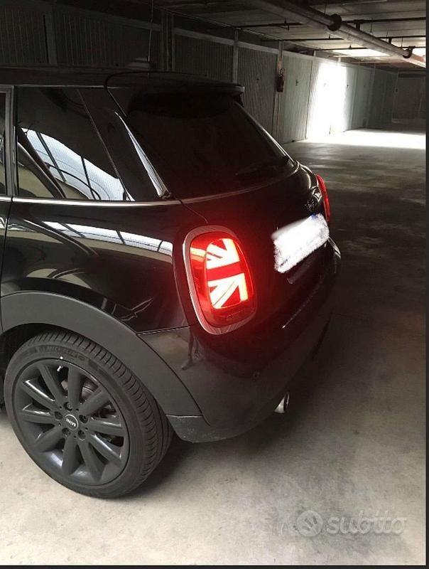 Usata Mini Cooper D Hype 117 CV (86 kW) 2018 Nero Utilitaria