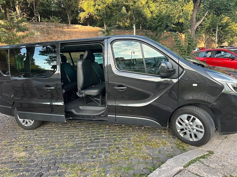Usata Renault Trafic 80 CV (58 kW) 2020 Nero Monovolume