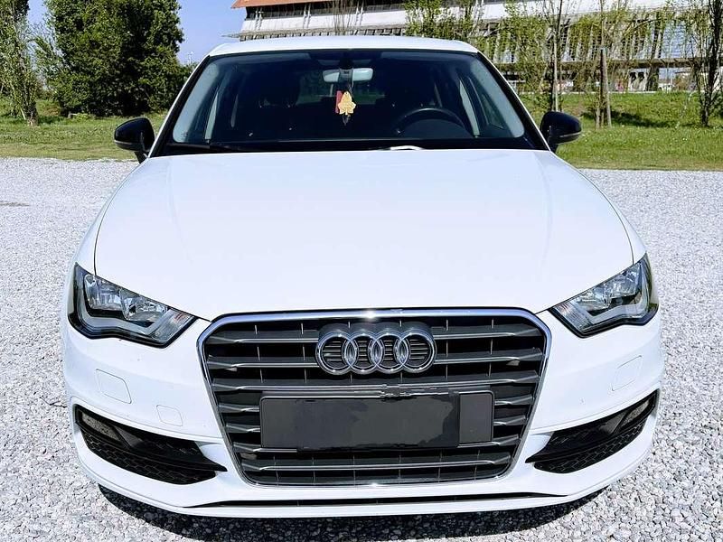 Usata Audi A3 Ambition 110 CV (80 kW) 2016 Bianco Berlina