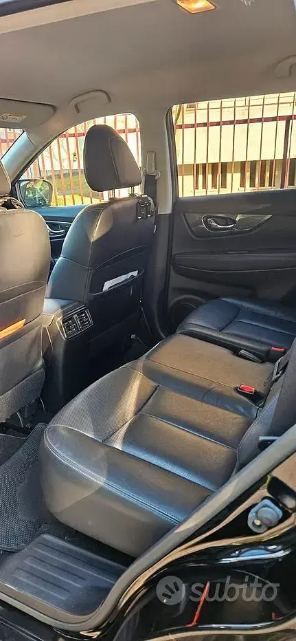 Usata Nissan X-Trail Tekna 177 CV (130 kW) 2007 Nero SUV