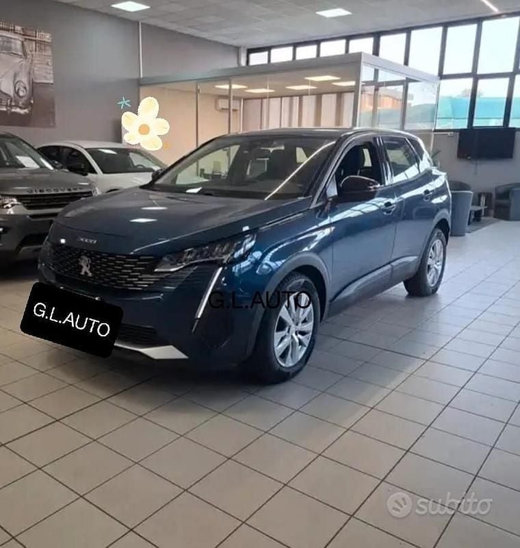 Usata Peugeot 3008 Allure 130 CV (95 kW) 2022 Blu SUV