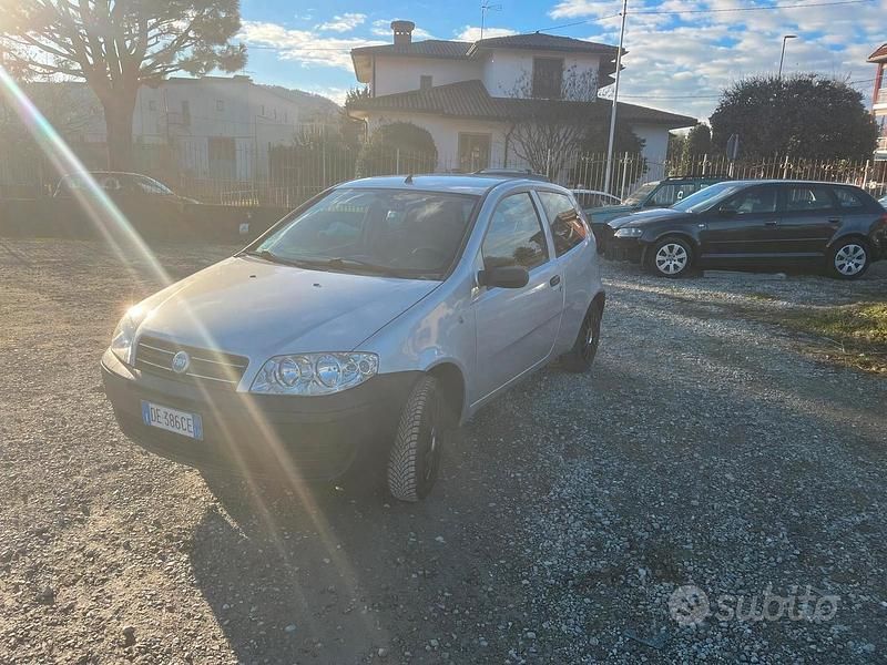 Grigio Usata 2007 Fiat Punto Coupé | 1300 € - Immagine 1/4