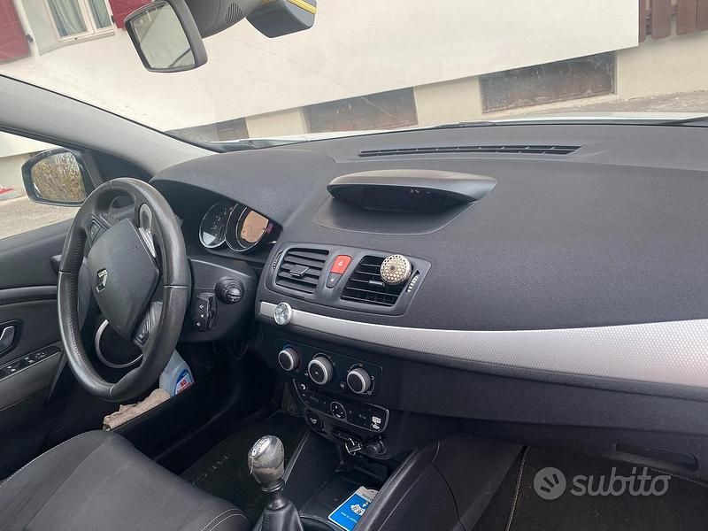 Usata Renault Mégane 110 CV (80 kW) 2009 Bianco Berlina