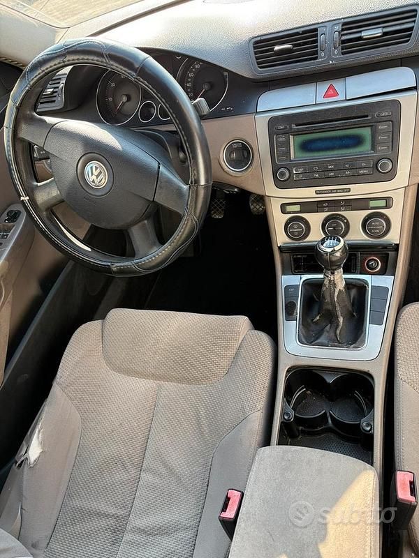 Usata VW Passat 2005 Nero Berlina