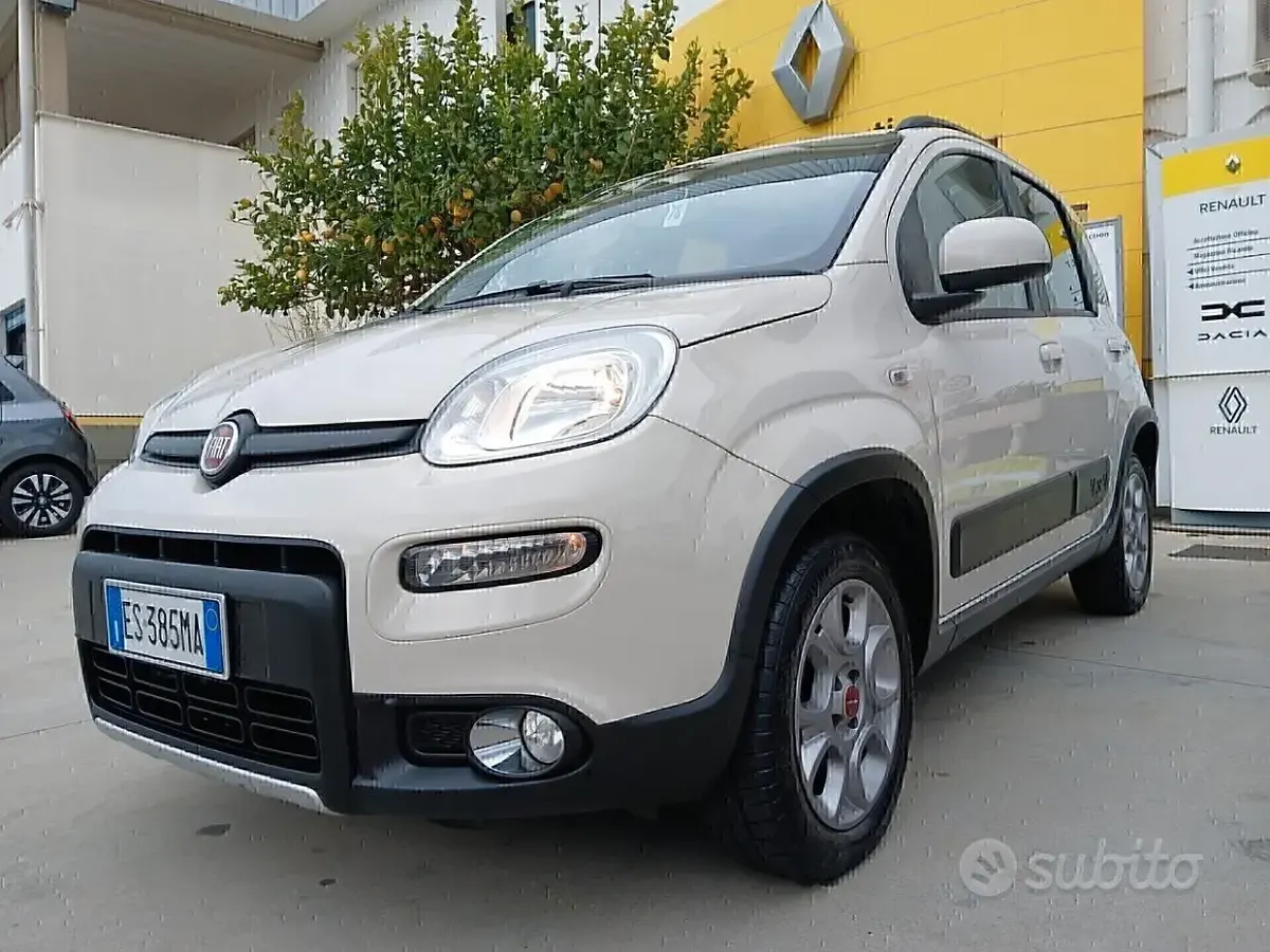Usata Fiat Panda 4x4 75 CV (55 kW) 2013 Utilitaria