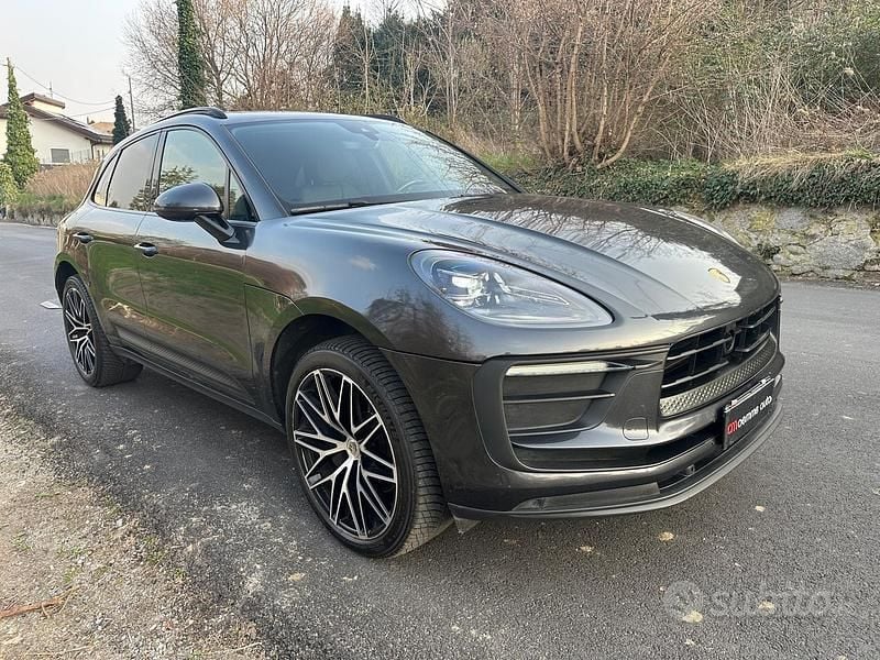 Usata Porsche Macan 265 CV (194 kW) 2022 Grigio SUV