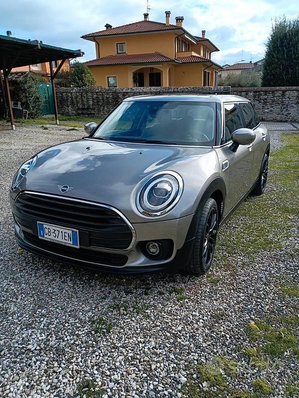 Usata Mini One Clubman 102 CV (75 kW) 2020 Grigio Station wagon