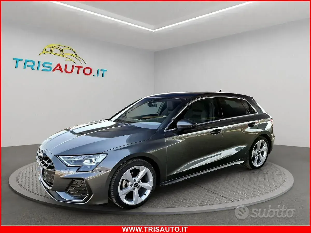 Usata Audi A3 Sportback S-Line 150 CV (110 kW) 2025 Grigio Utilitaria