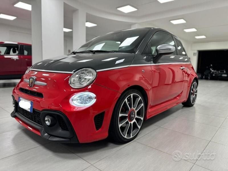 Usata Abarth 595C Turismo 165 CV (121 kW) 2019 Rosso Cabrio
