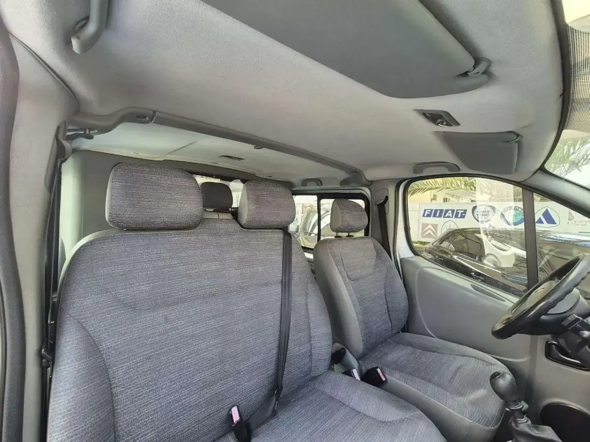 Usata Renault Trafic 114 CV (83 kW) 2007 Bianco Monovolume
