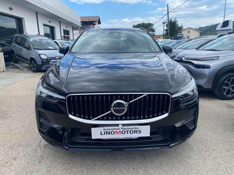 Nero Usata 2021 Volvo XC60 Momentum SUV | 26.900 € (Buon prezzo) - Immagine 1/4