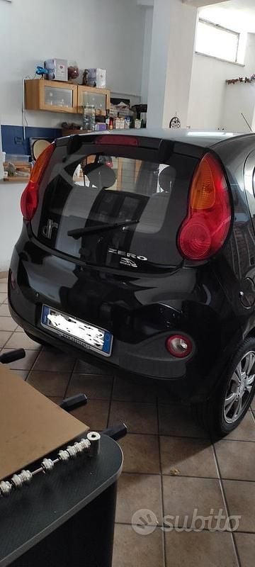 Usata DR Zero 69 CV (50 kW) 2017 Nero Utilitaria