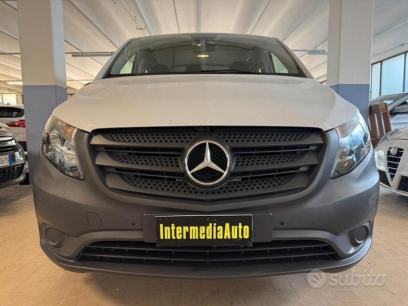 Usata Mercedes Vito 136 CV (100 kW) 2016 Bianco Furgone