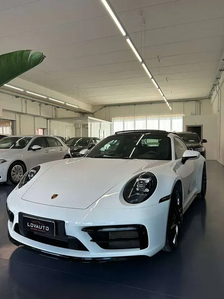 Usata Porsche 911 Carrera 4S 450 CV (330 kW) 2022 Bianco Coupé