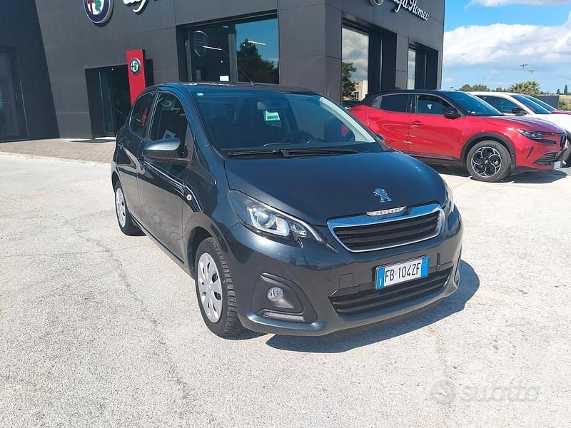 Usata Peugeot 108 Active 82 CV (60 kW) 2016 Grigio Utilitaria