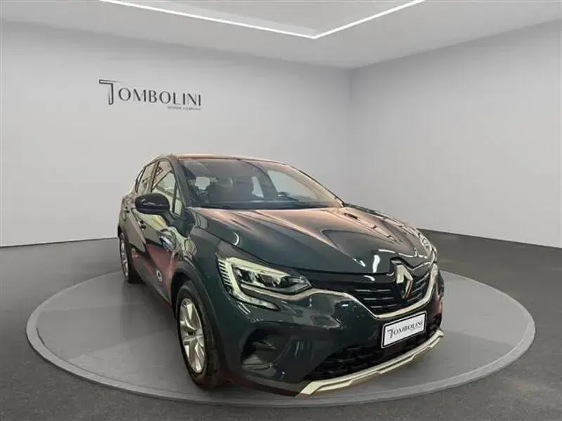 Usata Renault Captur Zen 101 CV (74 kW) 2021 Blu SUV