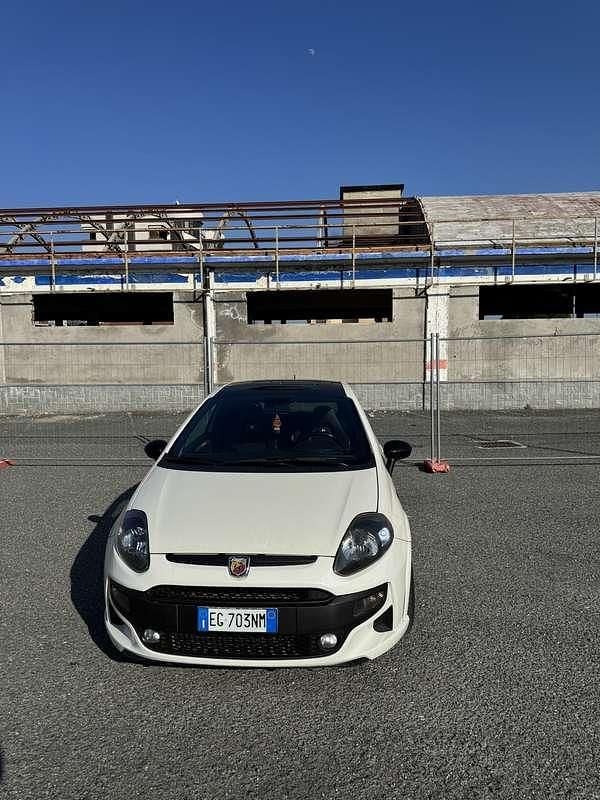 Usata Abarth Punto Evo 163 CV (119 kW) 2011 Utilitaria