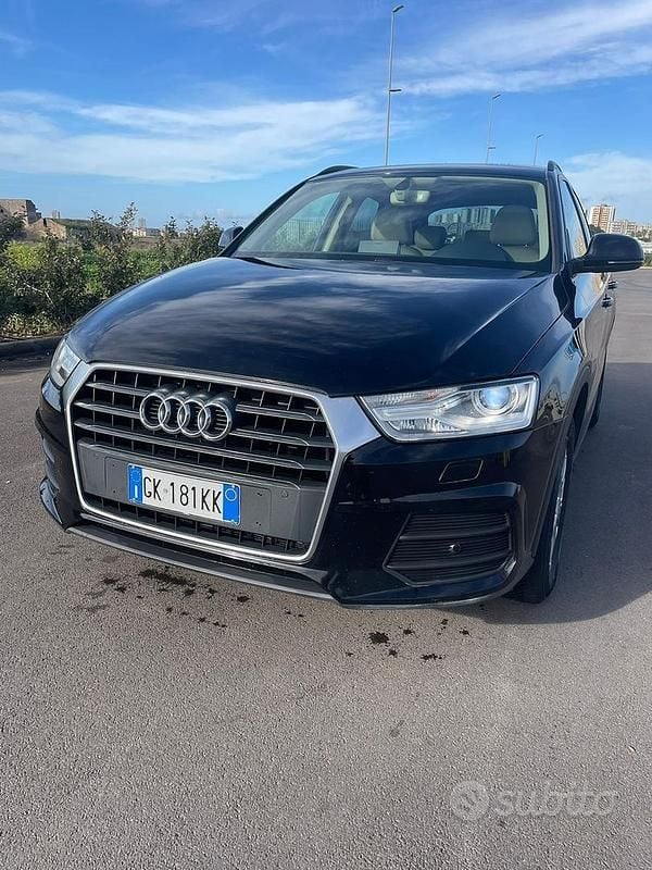 Usata Audi Q3 Design 150 CV (110 kW) 2015 Nero SUV