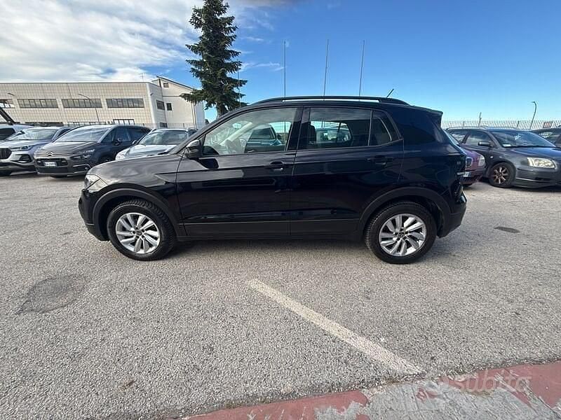 Usata VW T-Cross Style 110 CV (80 kW) 2022 Nero SUV