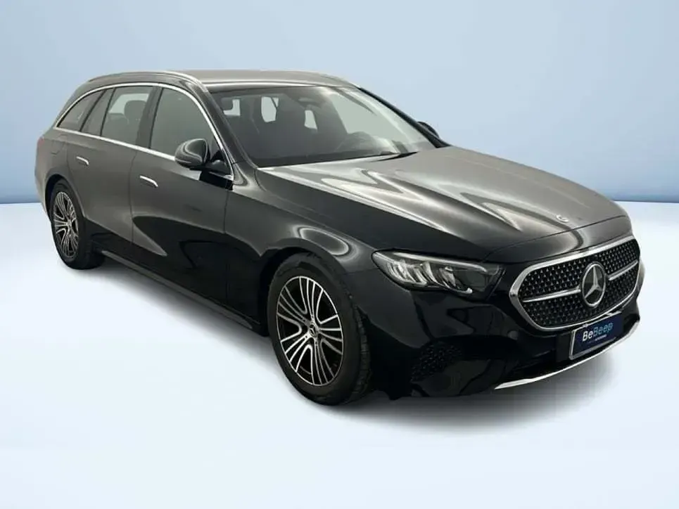Usata Mercedes 200 Advanced 163 CV (119 kW) 2025 Nero Station wagon