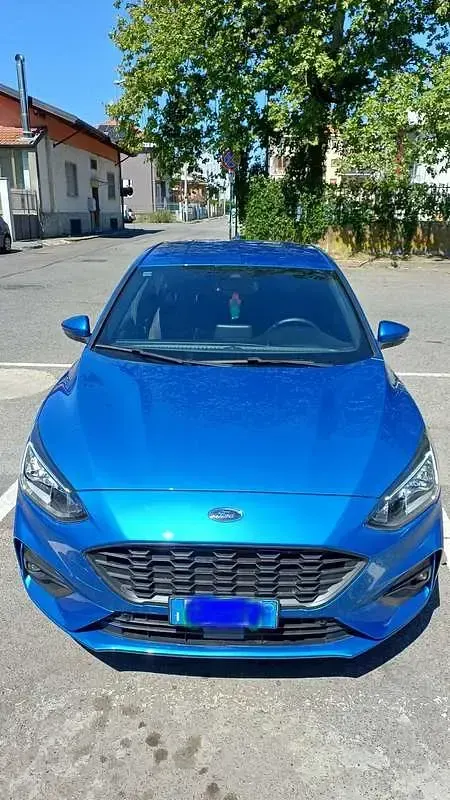 Usata Ford Focus ST-Line 120 CV (88 kW) 2021 Bluazzurro Berlina