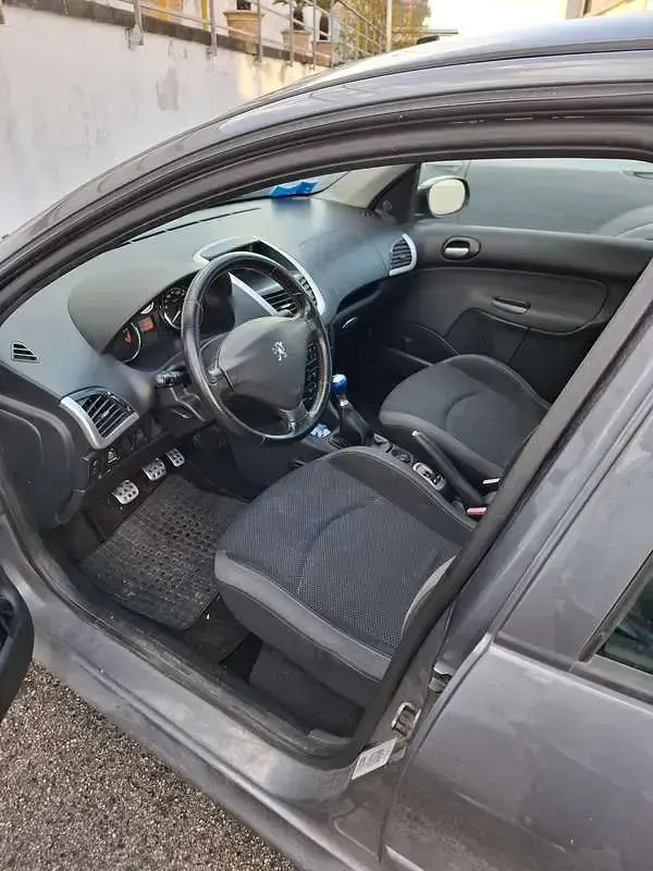 Usata Peugeot 206 60 CV (44 kW) 2009 Grigio Berlina