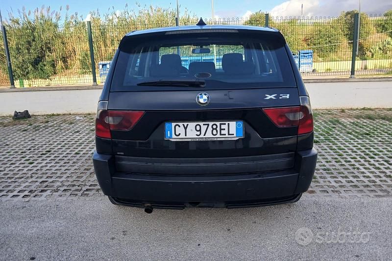 Usata BMW X3 150 CV (110 kW) 2005 Nero SUV