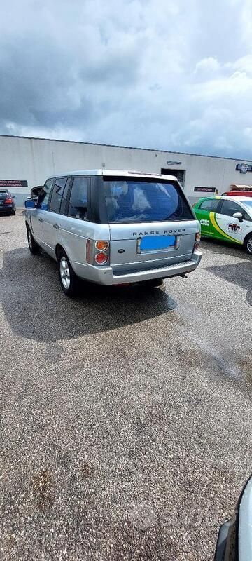 Usata Land Rover Range Rover 2002 Grigio SUV