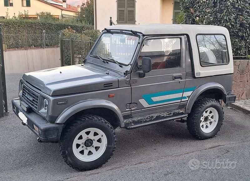 Usata Suzuki Samurai 1990 Grigio SUV